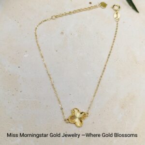 MsMorningstar 18k LW Vintage Clover Bracelet | Floral Collection
