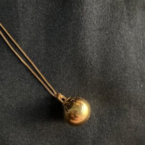 Ball necklace set